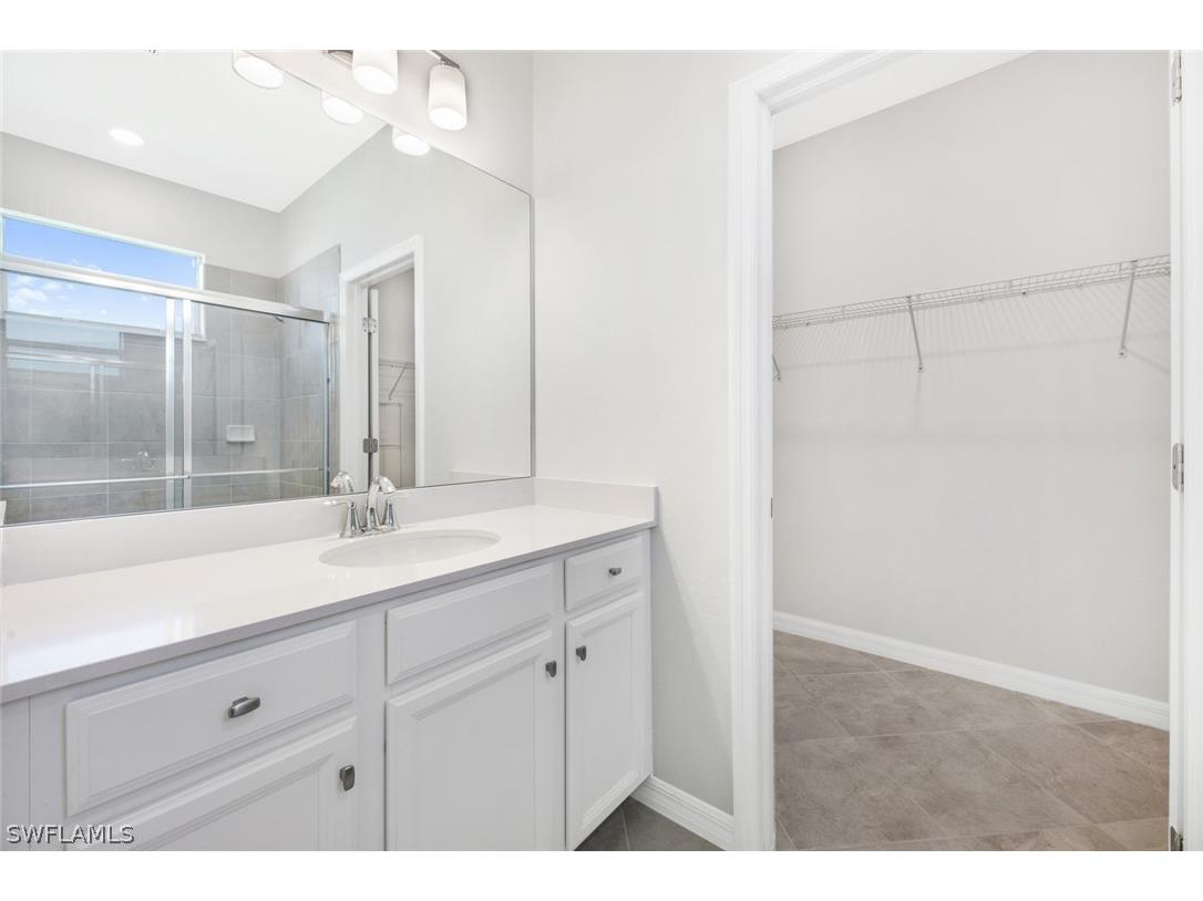 2672 Vine Avenue Naples FL 34120 226011107 image22