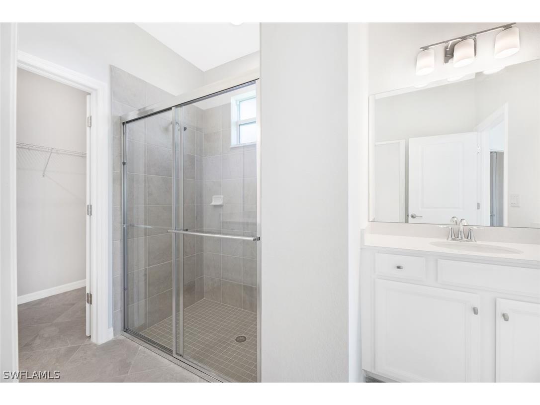 2672 Vine Avenue Naples FL 34120 226011107 image23