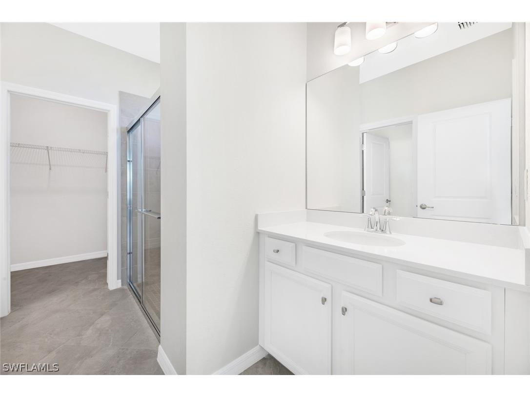 2672 Vine Avenue Naples FL 34120 226011107 image24