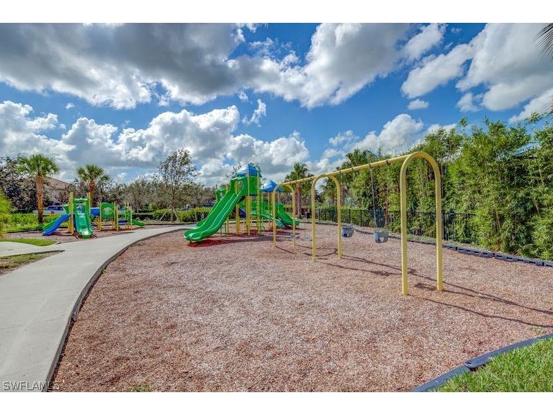 2672 Vine Avenue Naples FL 34120 226011107 image40