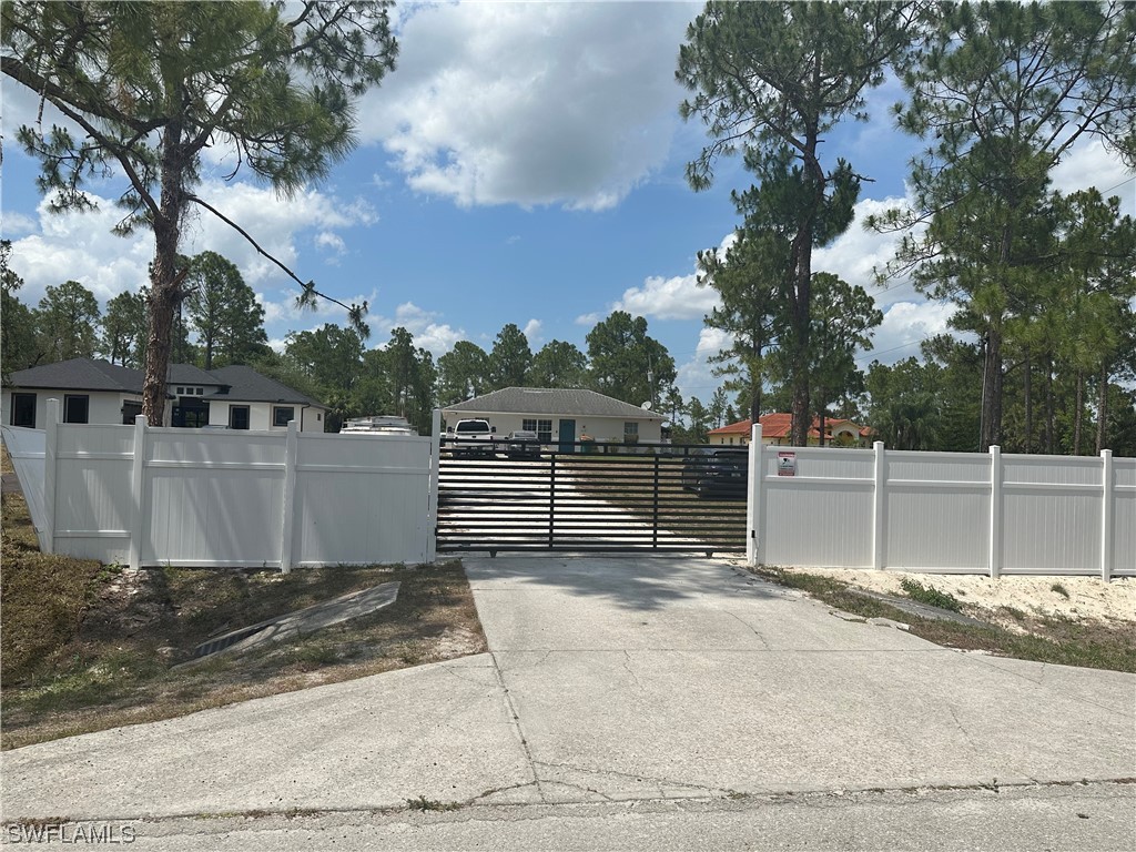 2675 12th Avenue SE Naples FL 34117 223037171 image1