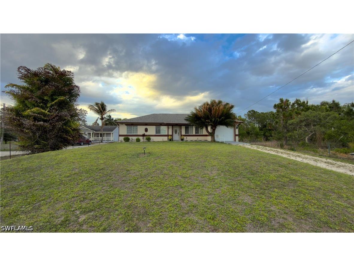2675 45th Avenue NE Naples FL 34120 226016489 image2