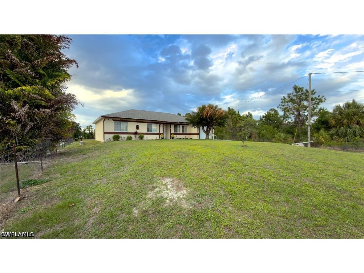 2675 45th Avenue NE Naples FL 34120 226016489 image3