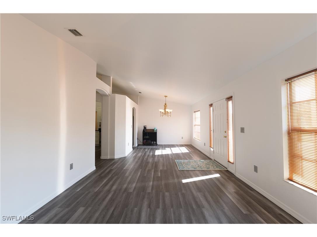 2675 70th Avenue NE Naples FL 34120 225083518 image4