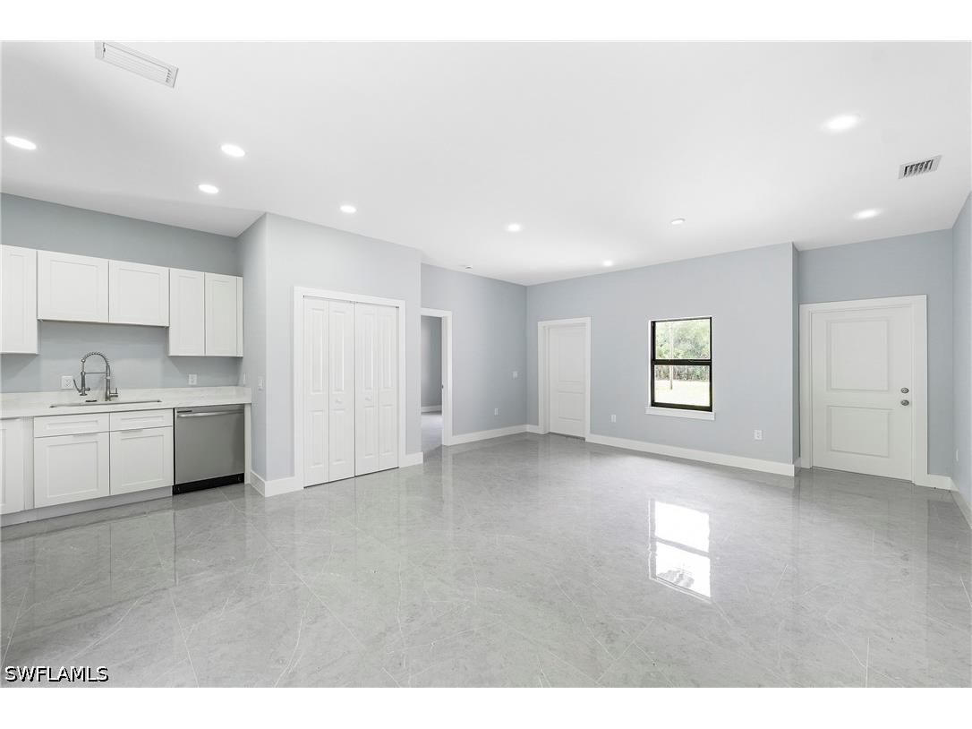 2677 62nd Avenue NE Naples FL 34120 226017749 image11