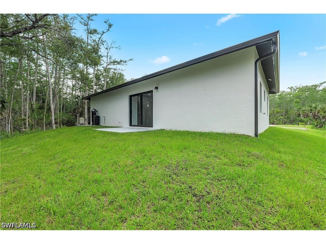 2677 62nd Avenue NE Naples FL 34120 226017749 image33