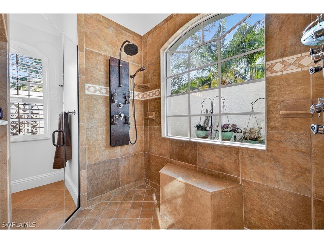 268 Cheshire Way Naples FL 34110 226007342 image20