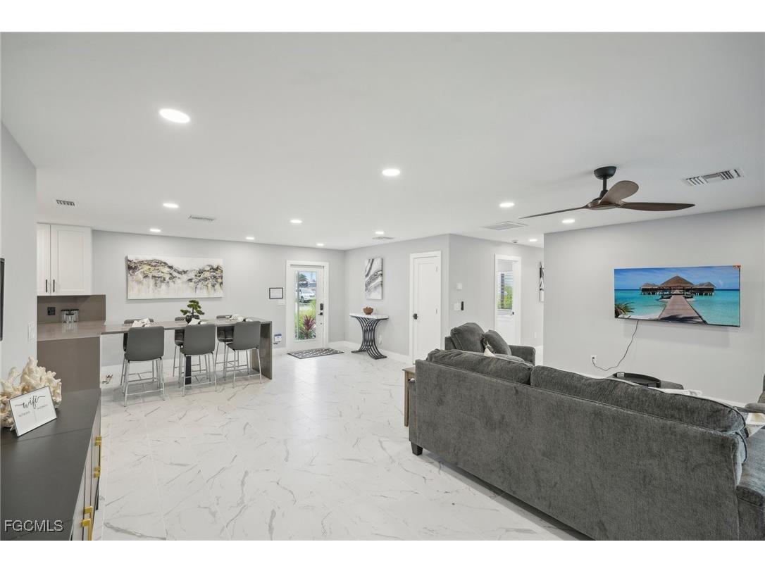 268 Ibis Street Fort Myers Beach FL 33931 2025010061 image19