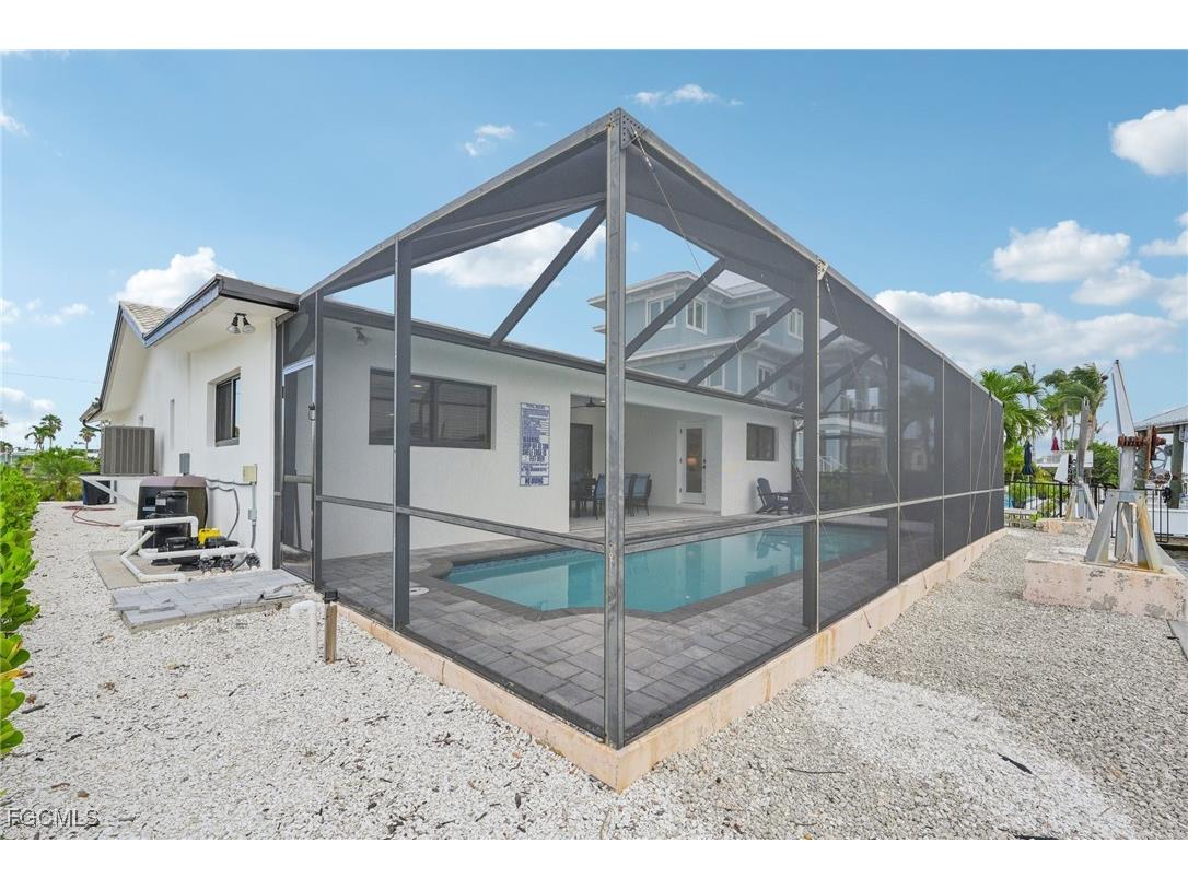 268 Ibis Street Fort Myers Beach FL 33931 2025010061 image28