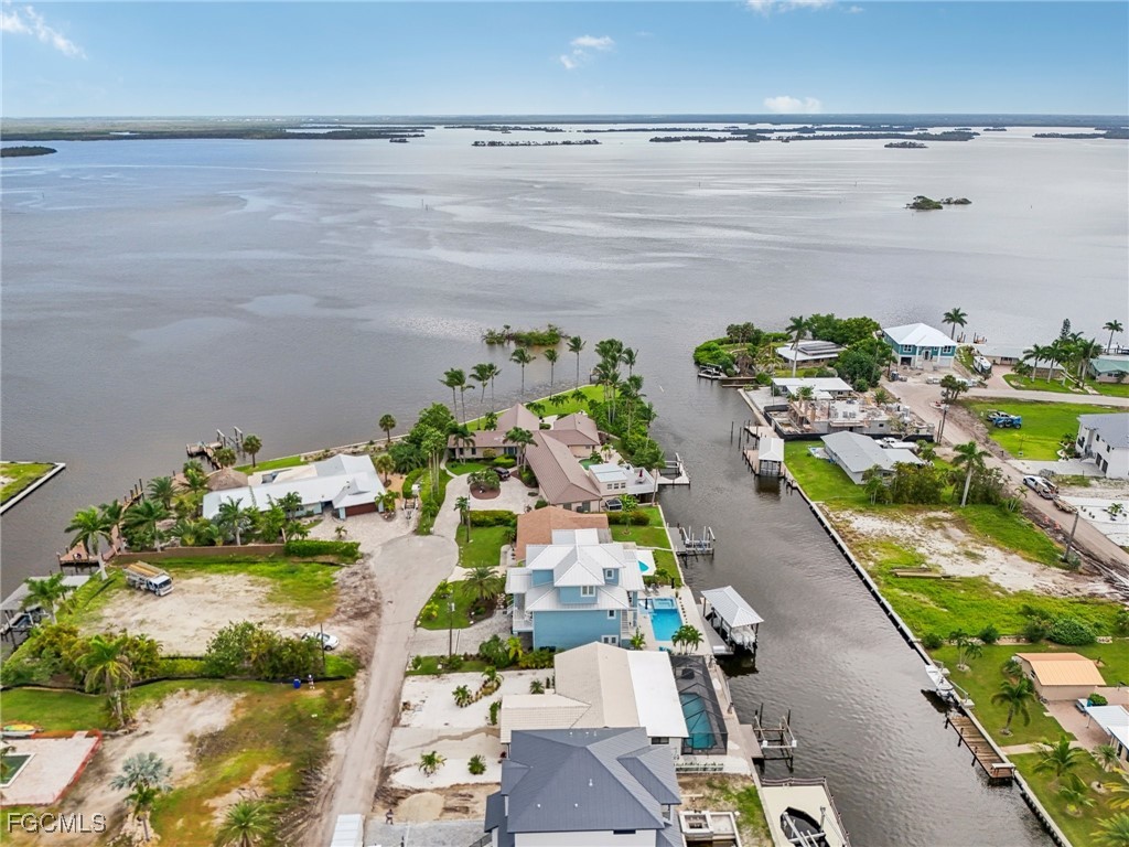 268 Ibis Street Fort Myers Beach FL 33931 2025010061 image3