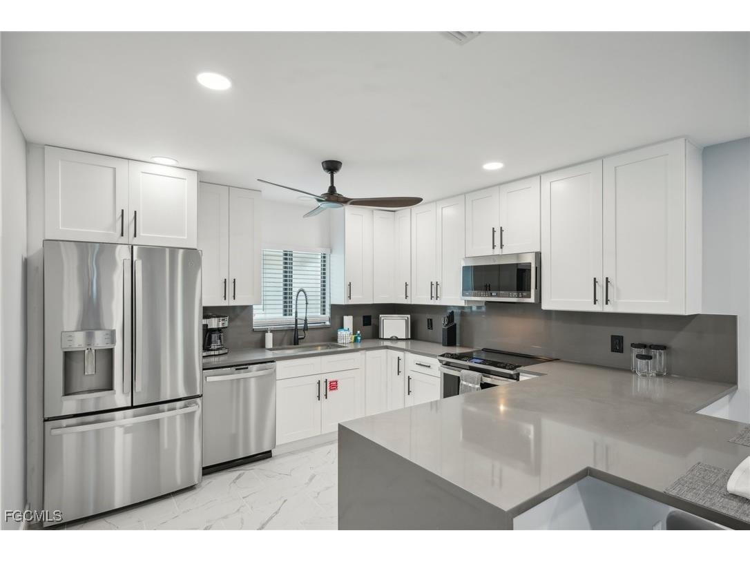 268 Ibis Street Fort Myers Beach FL 33931 2025010061 image9