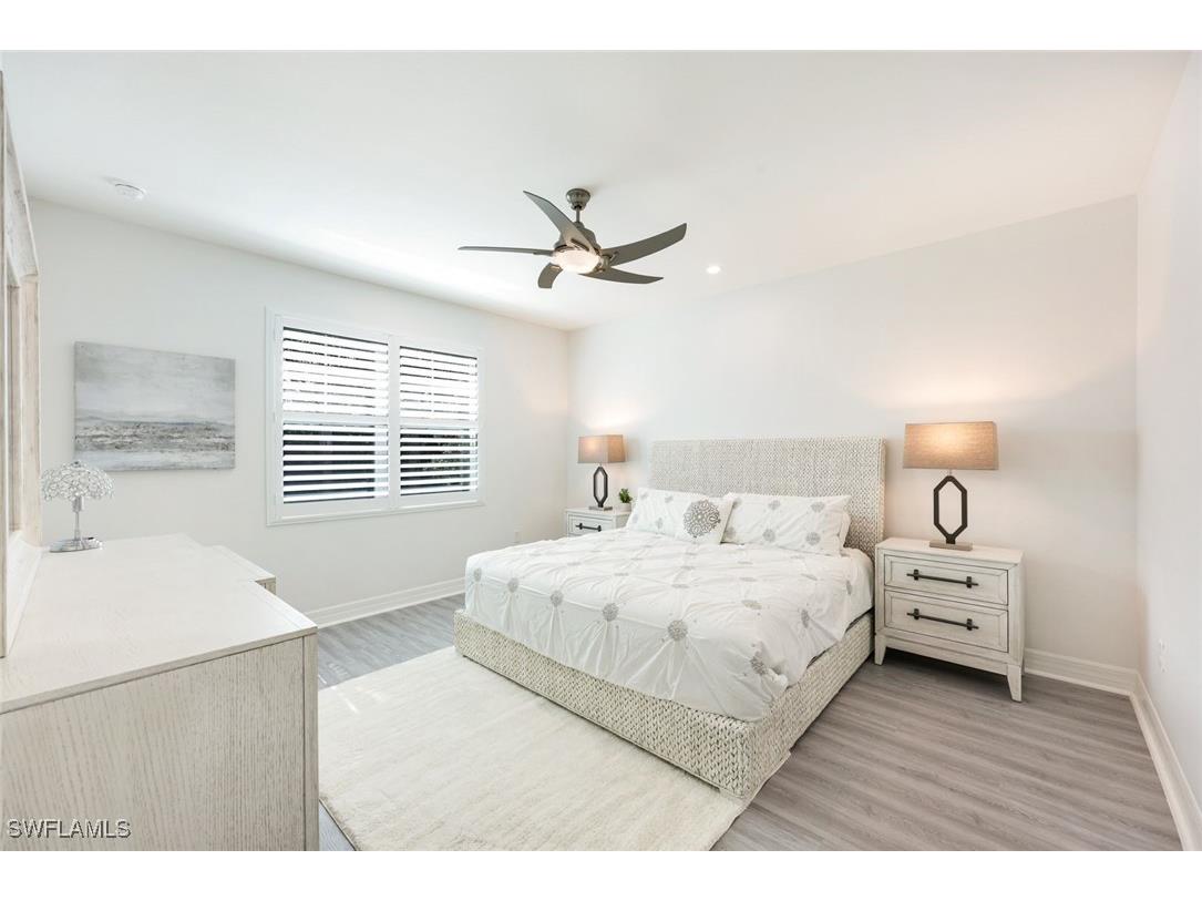 268 Indies Drive E #101 Naples FL 34114 225071232 image9