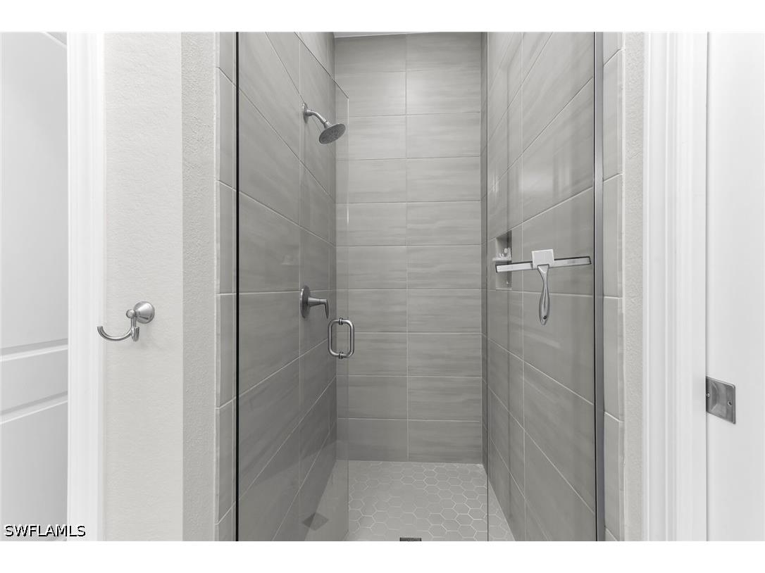 268 Indies Drive E #202 Naples FL 34114 226016603 image16