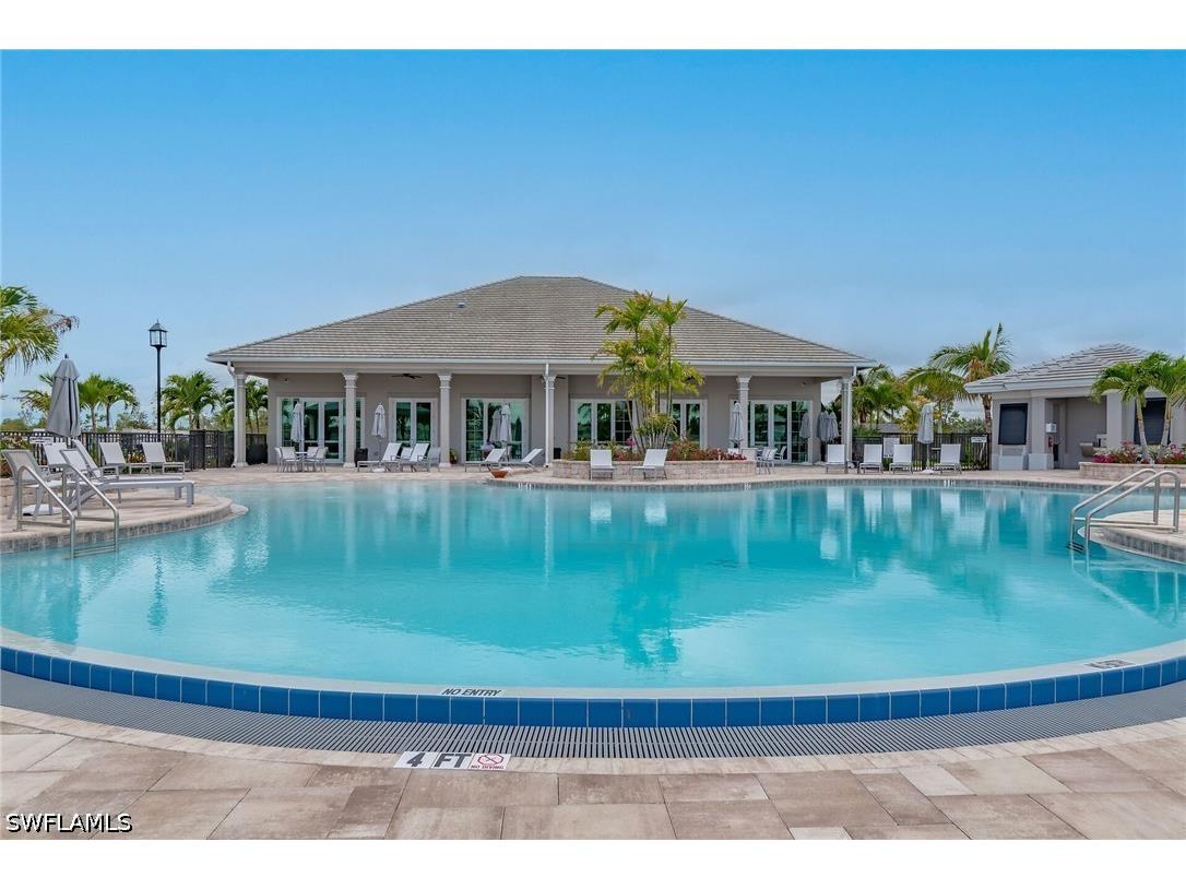 268 Indies Drive E #202 Naples FL 34114 226016603 image29