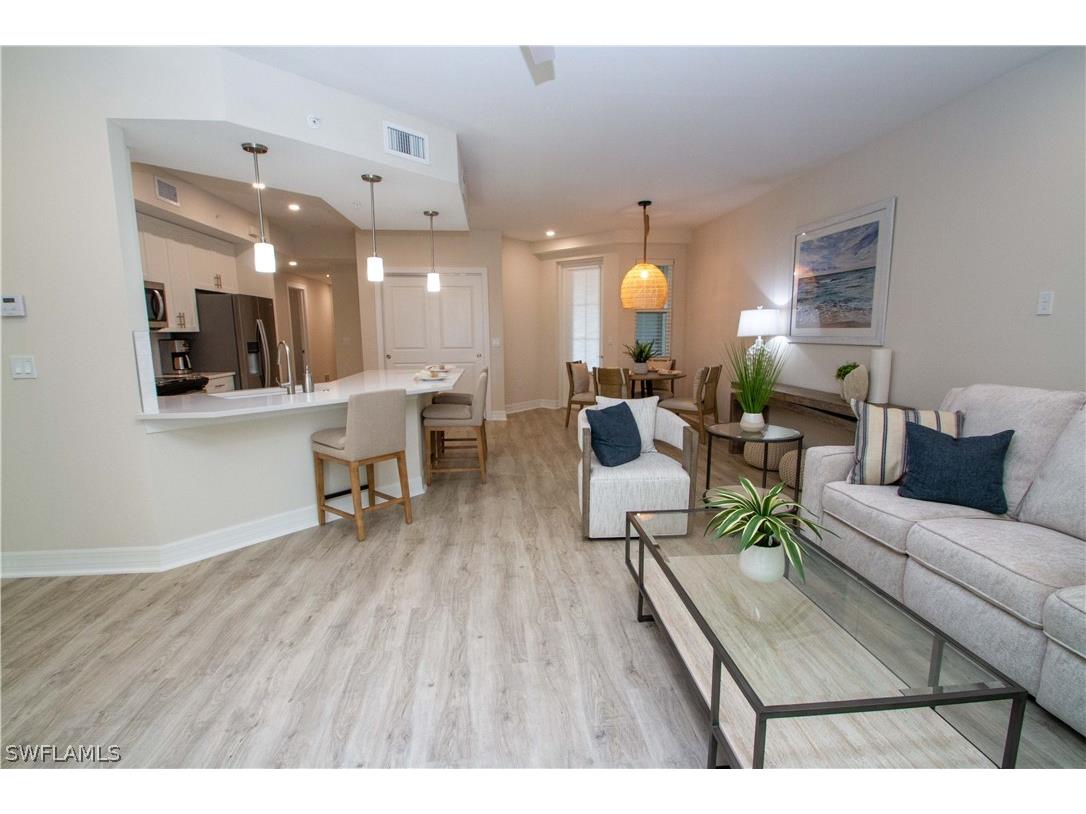 268 Indies Dr #102 Naples FL 34114 226006529 image16