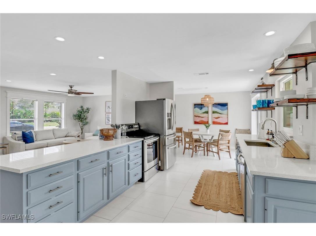 2680 Longboat Drive Naples FL 34104 225070855 image20