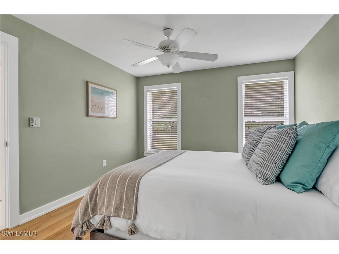 2680 Longboat Drive Naples FL 34104 225070855 image30