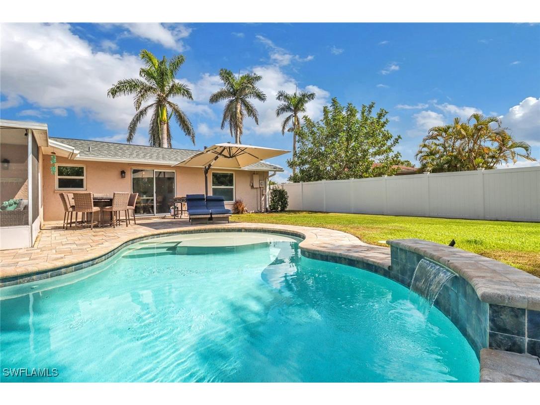 2680 Longboat Drive Naples FL 34104 225070855 image5