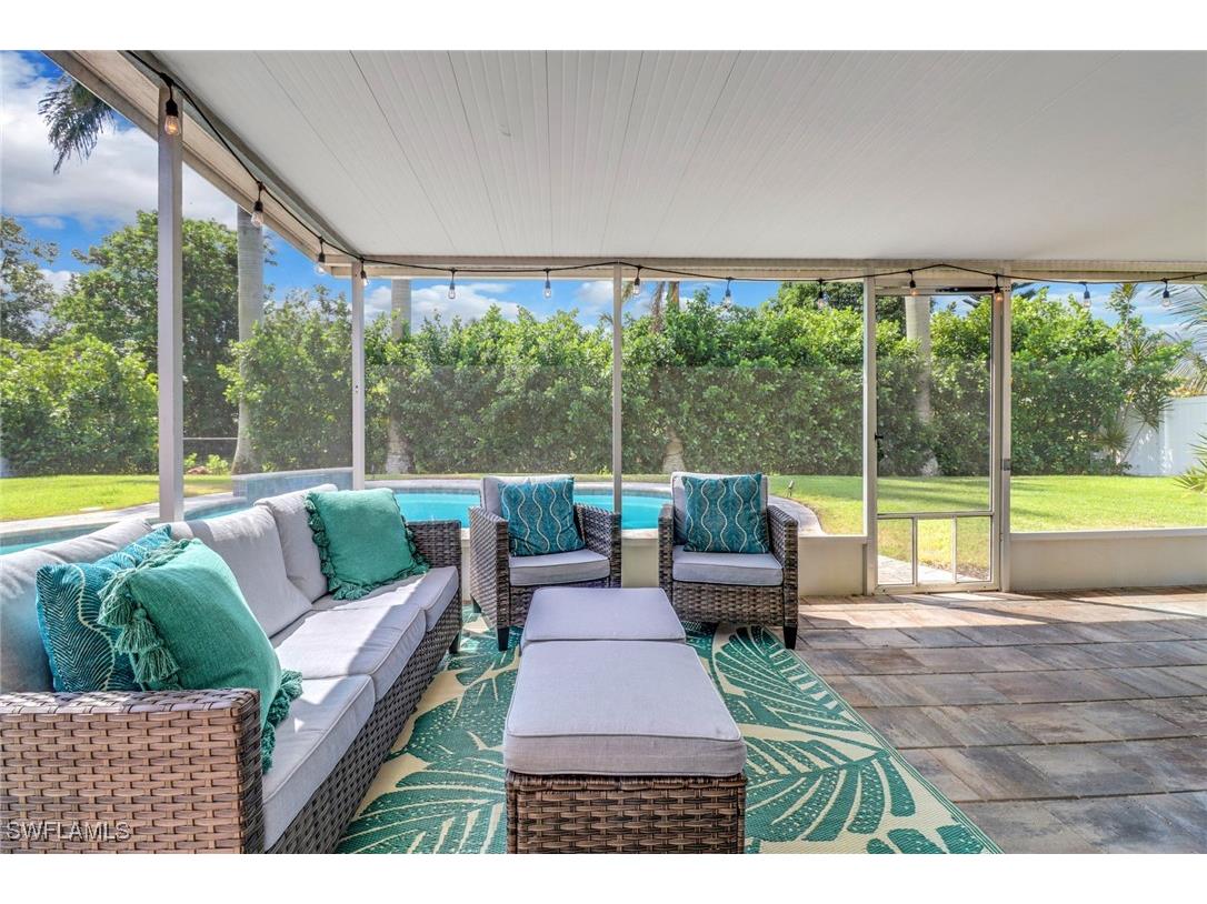 2680 Longboat Drive Naples FL 34104 225070855 image9