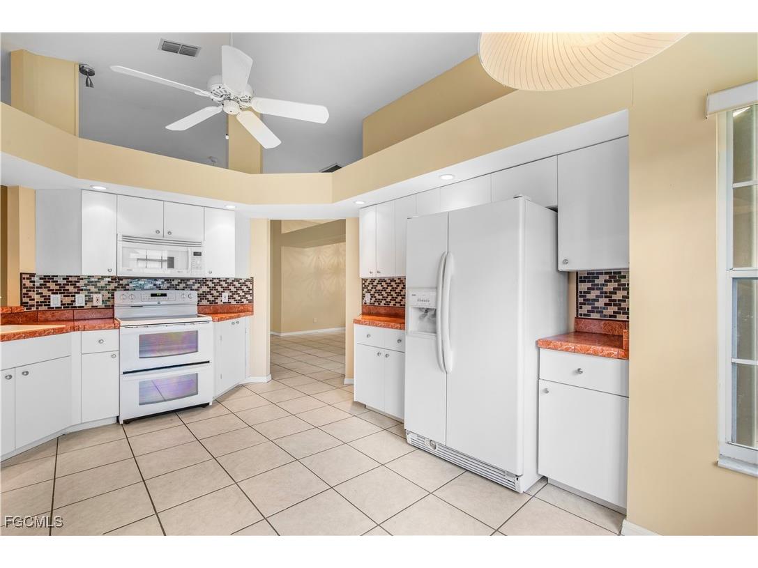 2680 Via Presidio North Fort Myers FL 33917 2025007218 image10