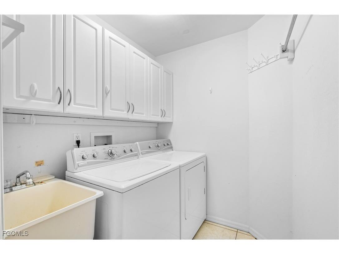 2680 Via Presidio North Fort Myers FL 33917 2025007218 image22