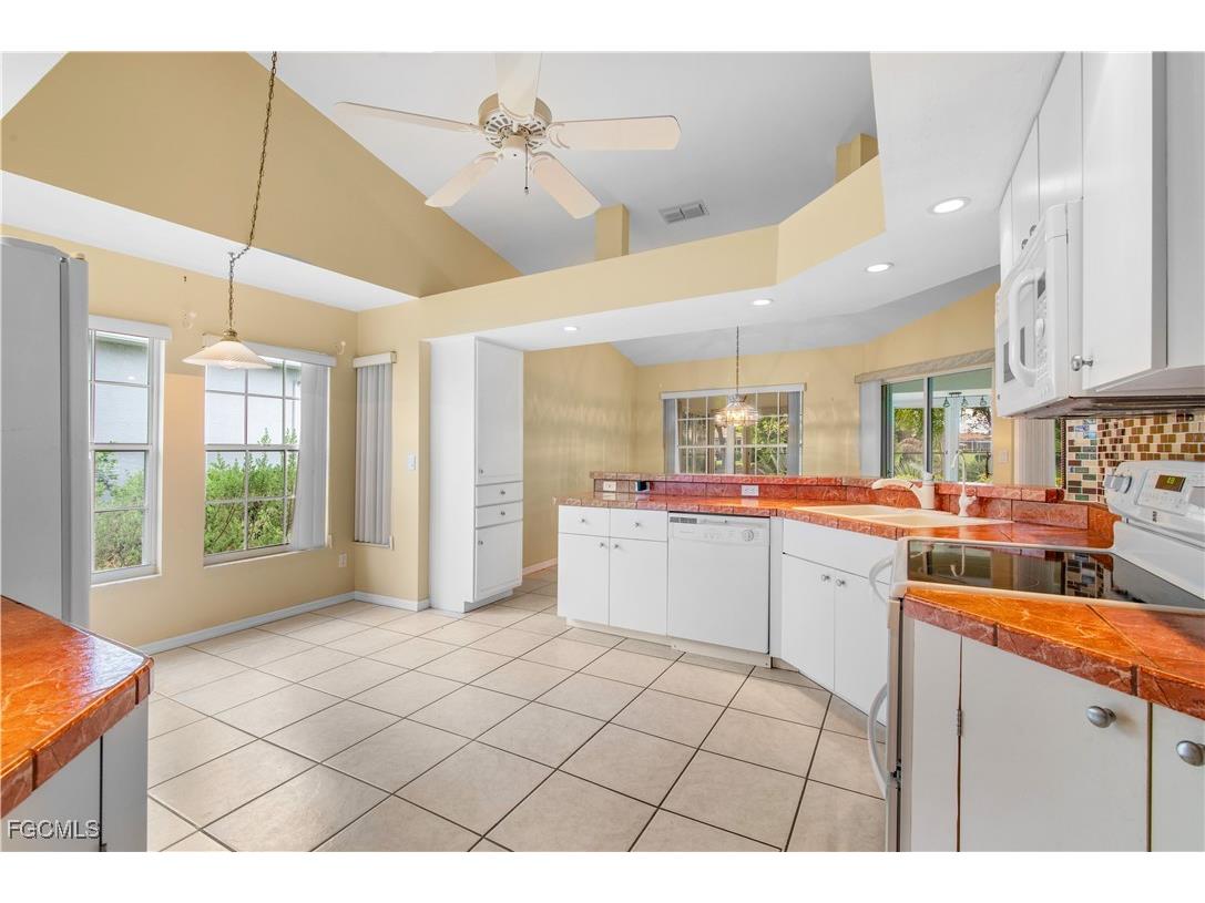 2680 Via Presidio North Fort Myers FL 33917 2025007218 image9