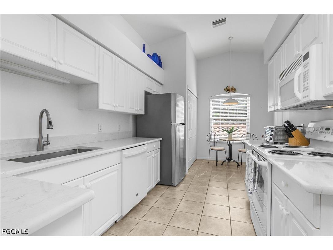 26800 Rosewood Pointe Lane #204 Bonita Springs FL 34135 2026014277 image9