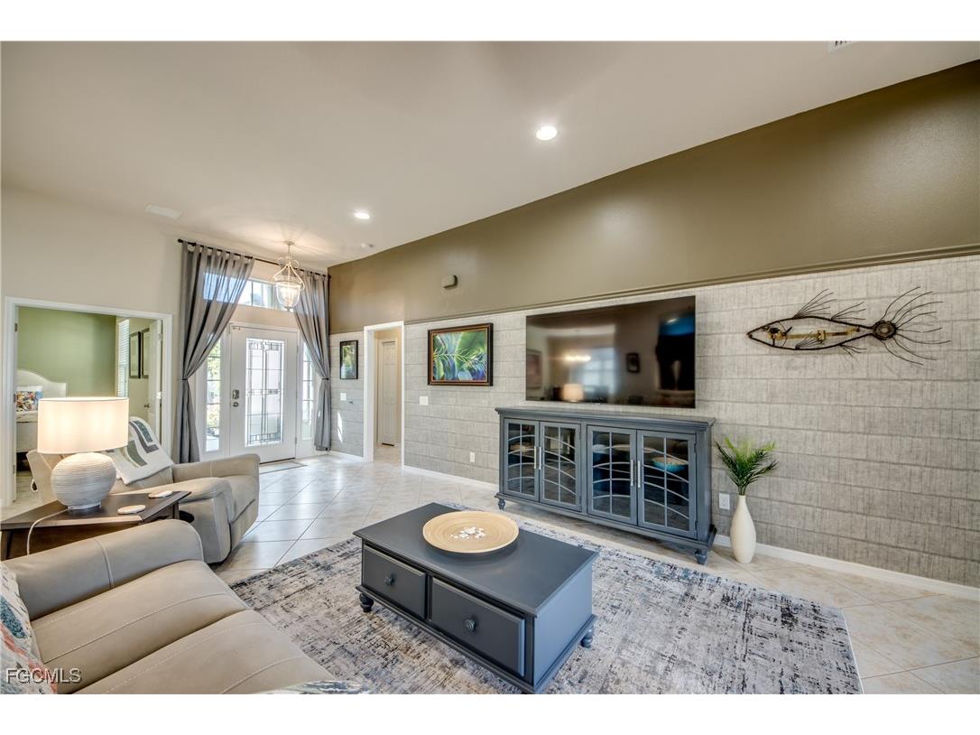 2681 Brightside Court Cape Coral FL 33991 2025020306 image8