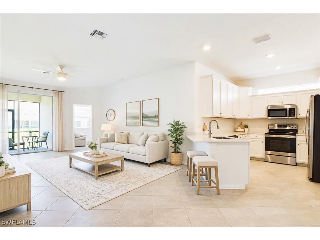 2681 Vine Avenue Naples FL 34120 226011246 image2