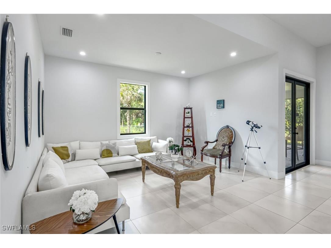 2682 4th Avenue SE Naples FL 34117 225067251 image10