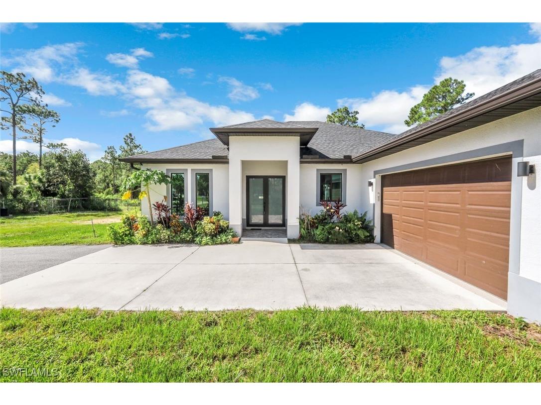 2682 4th Avenue SE Naples FL 34117 225067251 image2