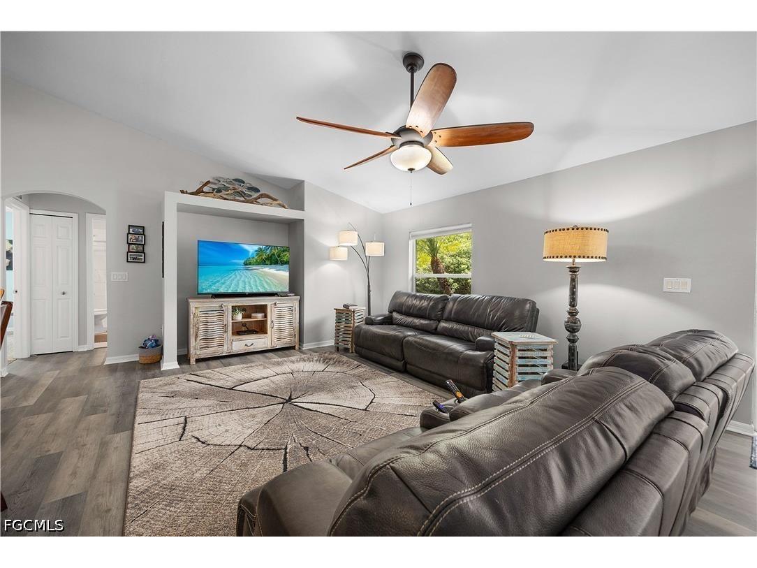 2682 Nature Pointe Loop Fort Myers FL 33905 2026021285 image10