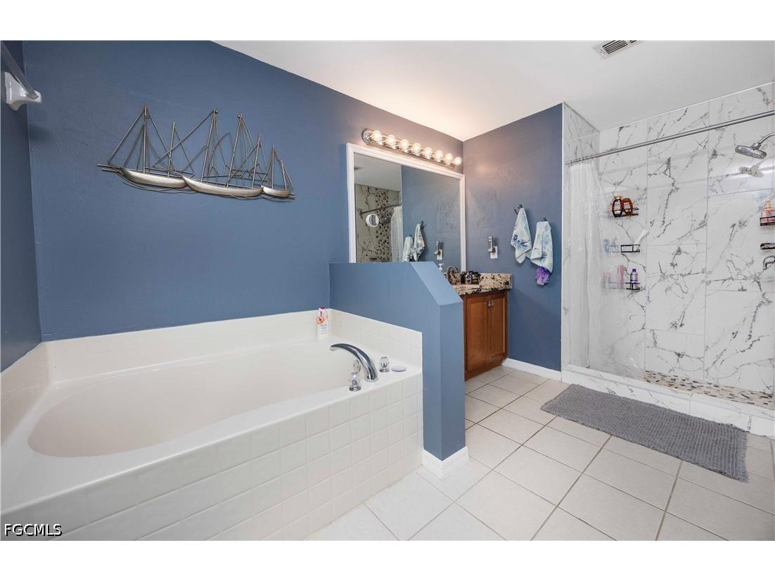 2682 Nature Pointe Loop Fort Myers FL 33905 2026021285 image17