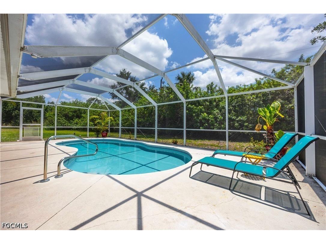 2682 Nature Pointe Loop Fort Myers FL 33905 2026021285 image30