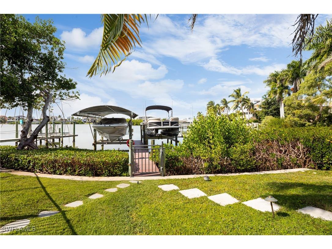 26823 Mclaughlin Boulevard Bonita Springs FL 34134 225078601 image5