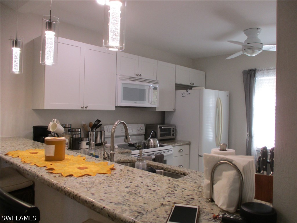 2684 Kings Lake Boulevard #203 Naples FL 34112 226025276 image2