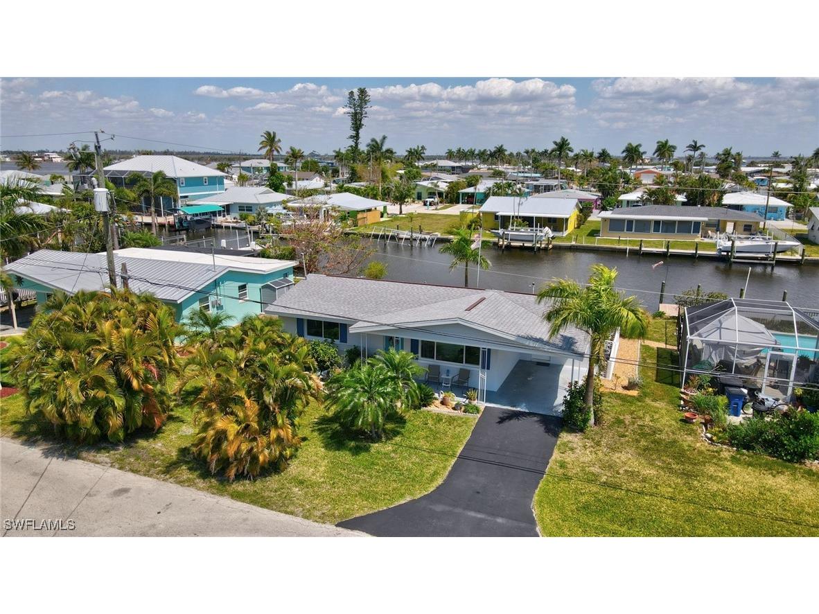 2685 Clyde Street Matlacha FL 33993 224075410 image1