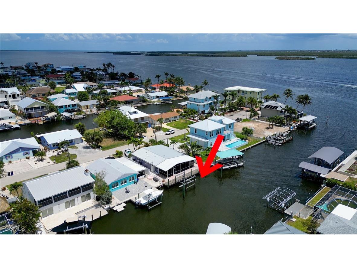 2685 Geary Street Matlacha FL 33993 2025020206 image1