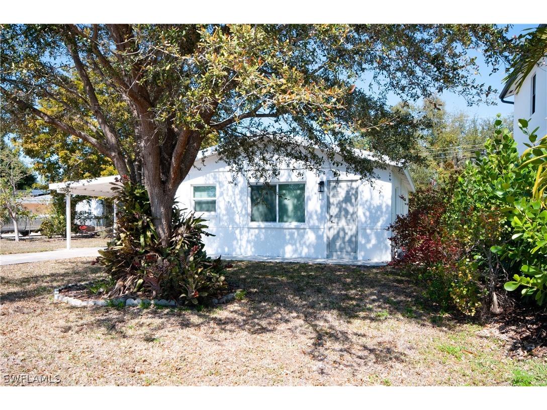 2685 Van Buren Avenue Naples FL 34112 226005194 image2