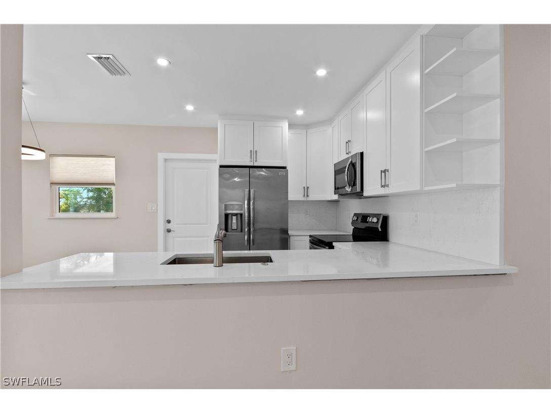 2685 Van Buren Avenue Naples FL 34112 226005194 image7