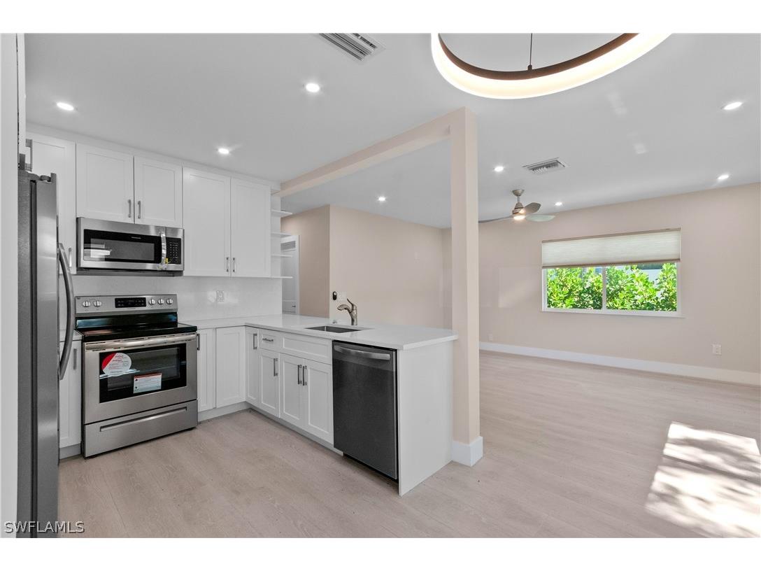 2685 Van Buren Avenue Naples FL 34112 226005194 image9