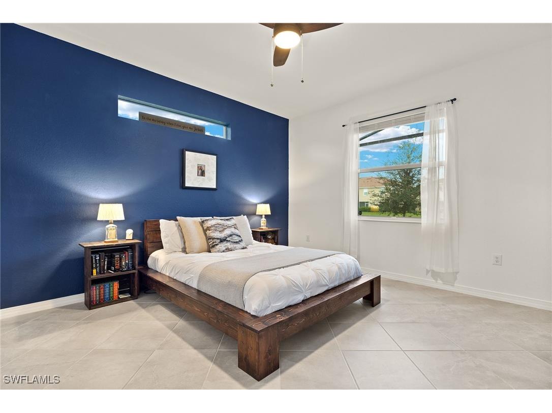 2685 Vine Avenue Naples FL 34120 225075121 image15