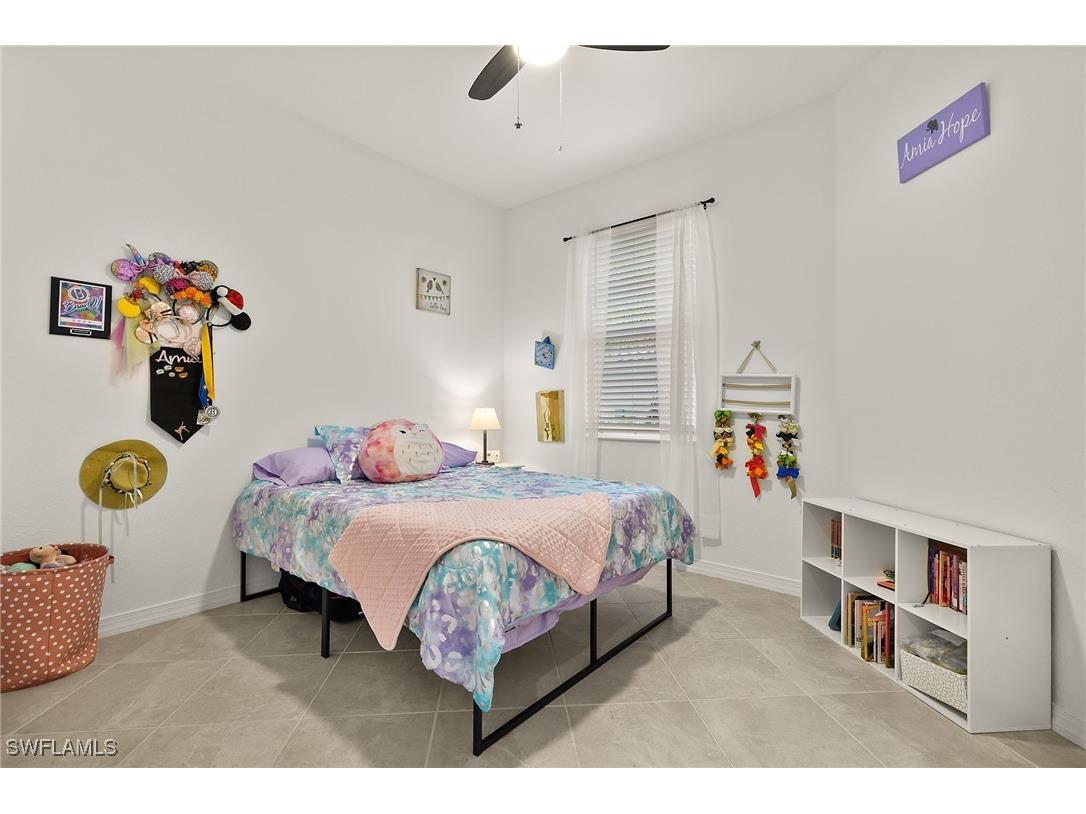 2685 Vine Avenue Naples FL 34120 225075121 image20