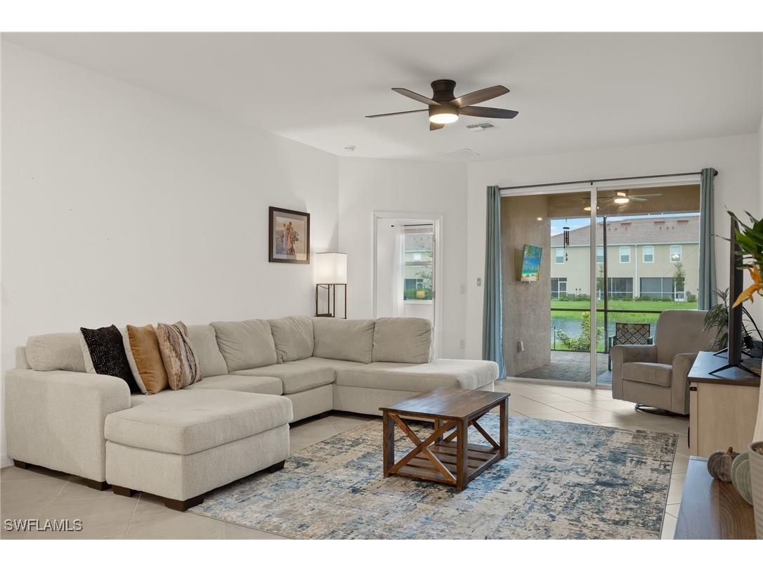 2685 Vine Avenue Naples FL 34120 225075121 image9