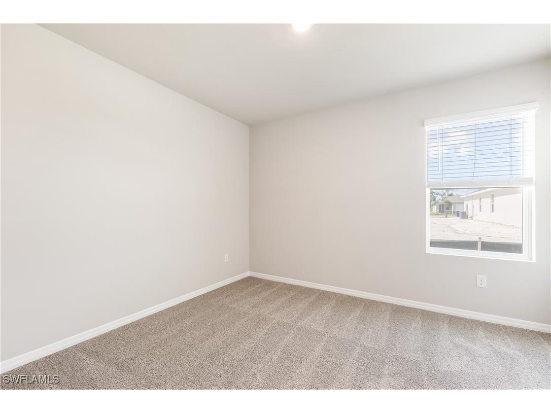 2686 Soft Coral Way North Fort Myers FL 33903 225080330 image10