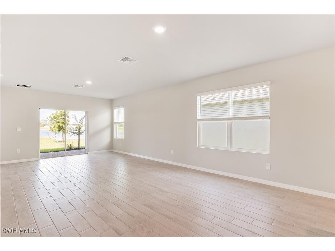 2686 Soft Coral Way North Fort Myers FL 33903 225080330 image3