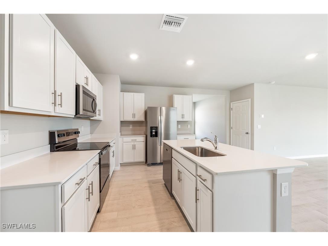 2686 Soft Coral Way North Fort Myers FL 33903 225080330 image7