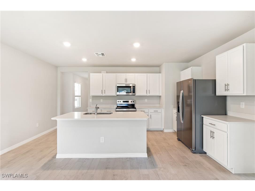 2686 Soft Coral Way North Fort Myers FL 33903 225080330 image9