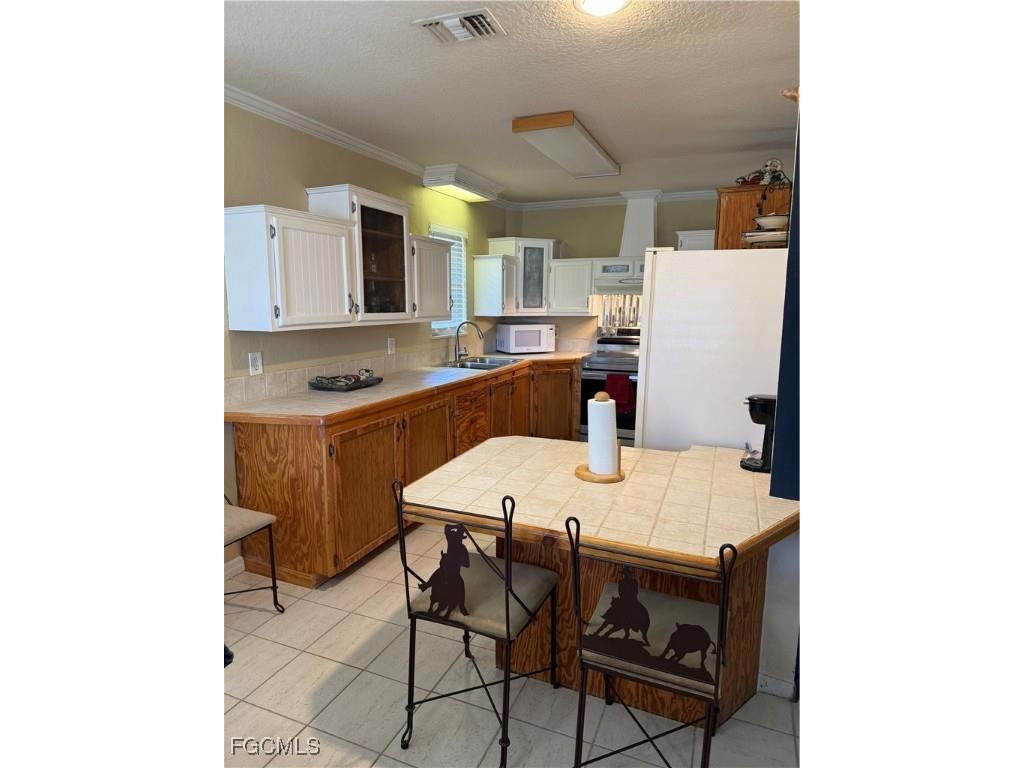 2687 Old Lakeport Road Moore Haven FL 33471 2026005931 image32