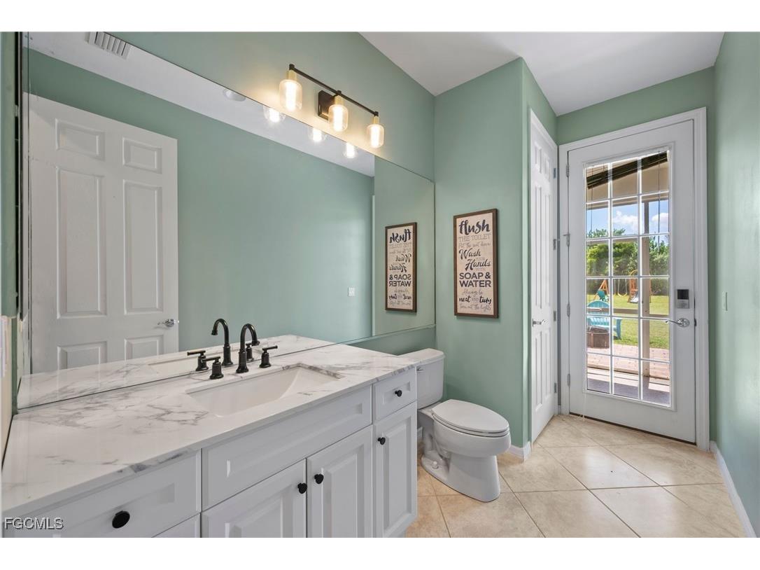 2688 Bellingham Court Cape Coral FL 33991 2026000448 image18